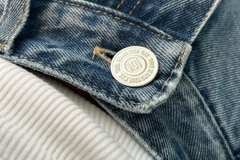 מחפשת ג'ינס ישראלי טוב? 3 המלצות למותגי ג'ינסים מהדירקטורי