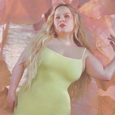 ניקולה קוקלן לסקימס: קרדשיאן במהלך עסקי חדש בניחוחות הבודי-פוזיטיביטי