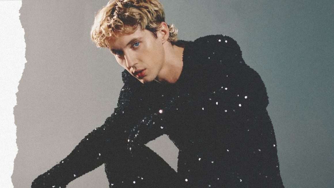 טרוי סיוון שגריר המותג הראשון של Rabanne ביוטי עוד בחדשות האופנה