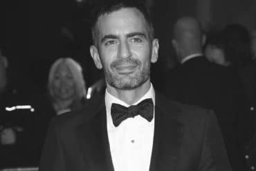 מארק ג'ייקובס דורש להיות המעצב הראשי של בית האופנה שאנל 