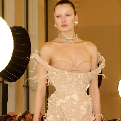 קולקציית הקוטור של סקיאפרלי שואלת שאלה - האם עיצוב מודרני מת?