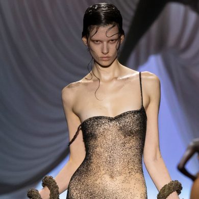 לודוויג דה סן סרנה מציג את קולקציית הקוטור האחרונה של ז'אן פול גוטייה 