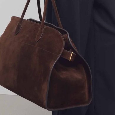 האם THE ROW מפסיקים למכור את ה׳בירקין׳ הבא של התעשייה? 