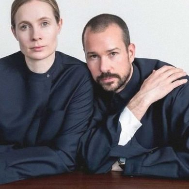 לוסי ולוק מאייר יוצאים מג'יל סנדר, דונטלה ורסצ'ה יוצאת לפנסיה ועוד בחדשות האופנה