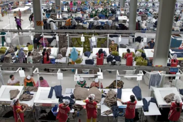 בהובלת טראמפ - ארגוני זכויות אדם בתעשיית האופנה מאבדים את המימון