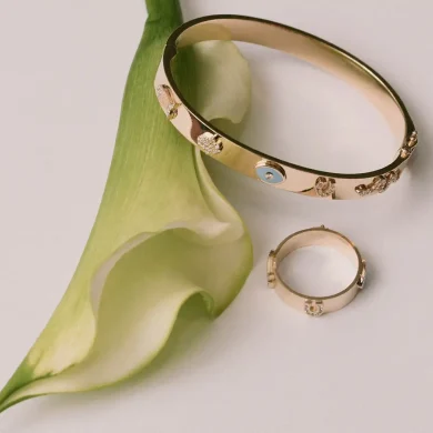 הפקת אופנה - HENIA CHARMS