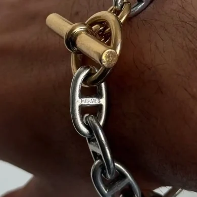 תכשיטי הכסף של הרמס הפכו לפריט הכי מבוקש חדש בעולמות הוינטג' והיד שניה