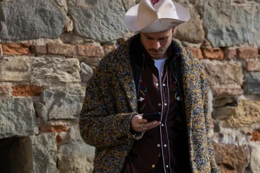 כל מה שצריך לדעת על חודש האופנה לגברים SS26 שיצא לדרך