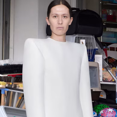 אחרי עשור - דמנה נפרד מבלנסיאגה בקולקציית קוטור אחרונה