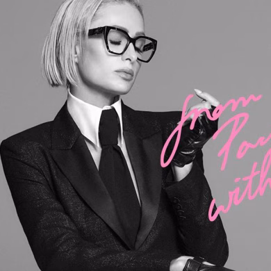 איך דווקא ב-2025 פריס הילטון הפכה לפרזנטורית הכי מבוקשת בעולם