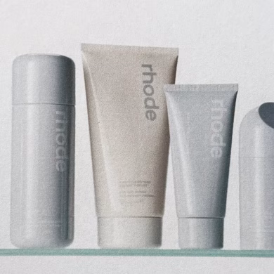 ההשקה של Rhode בספורה שוברת שיאים למרות הביקורות