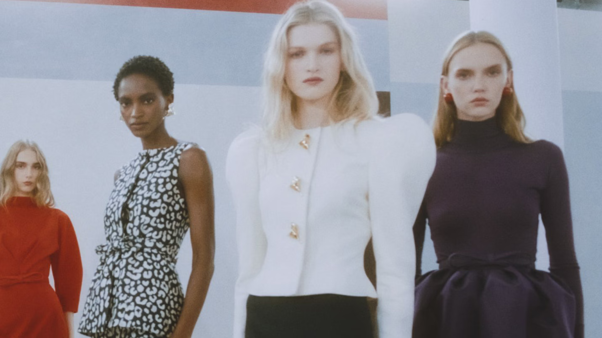 בראש סדר העדיפויות של המותגים האמריקאים בשבוע האופנה ניו יורק? למכור