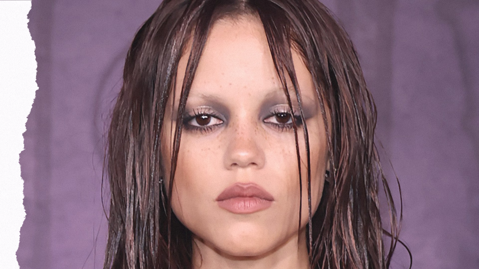 הרומנטיקה-המסוכנת-של-החול-טרנד-ה-Tired-Girl