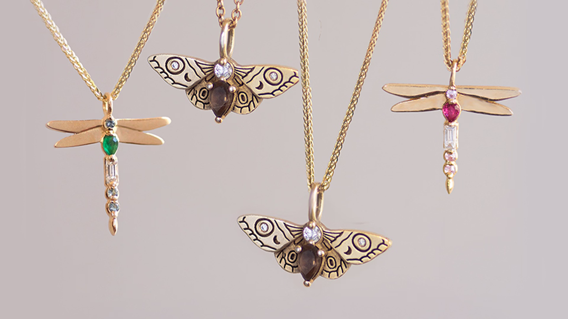 חותמות על האופנה: המעצבות מאחורי מותג התכשיטים Signet