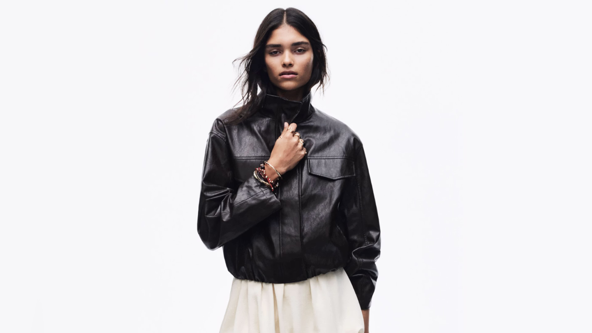 קבוצת H&M משיקה אפליקציה שתנגיש את כלל מותגיה ללקוחות הישראליים